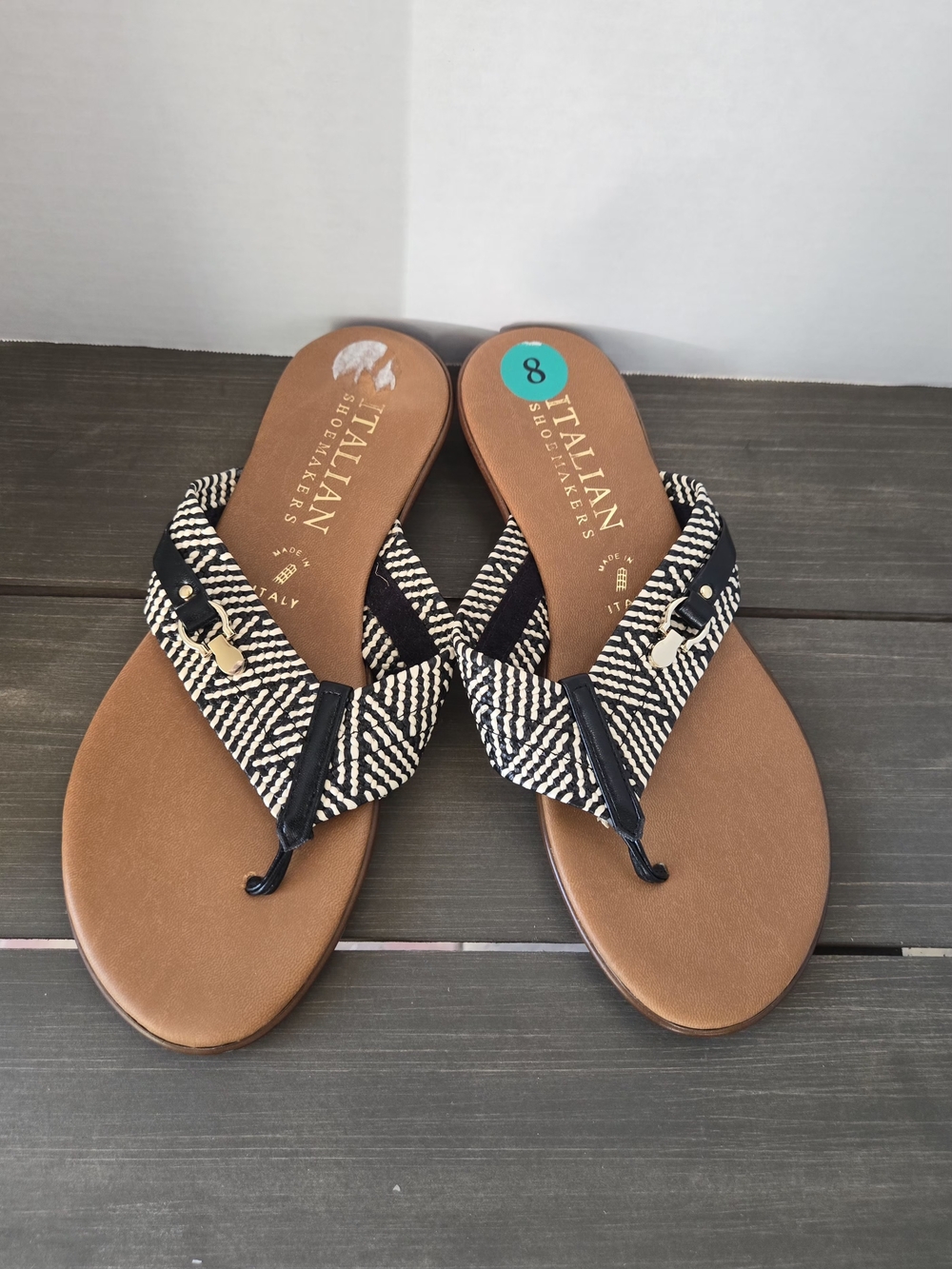 Italian Shoemakers Leana Women’s Thong Sandals - Size 8 - Black/Cream Chevron